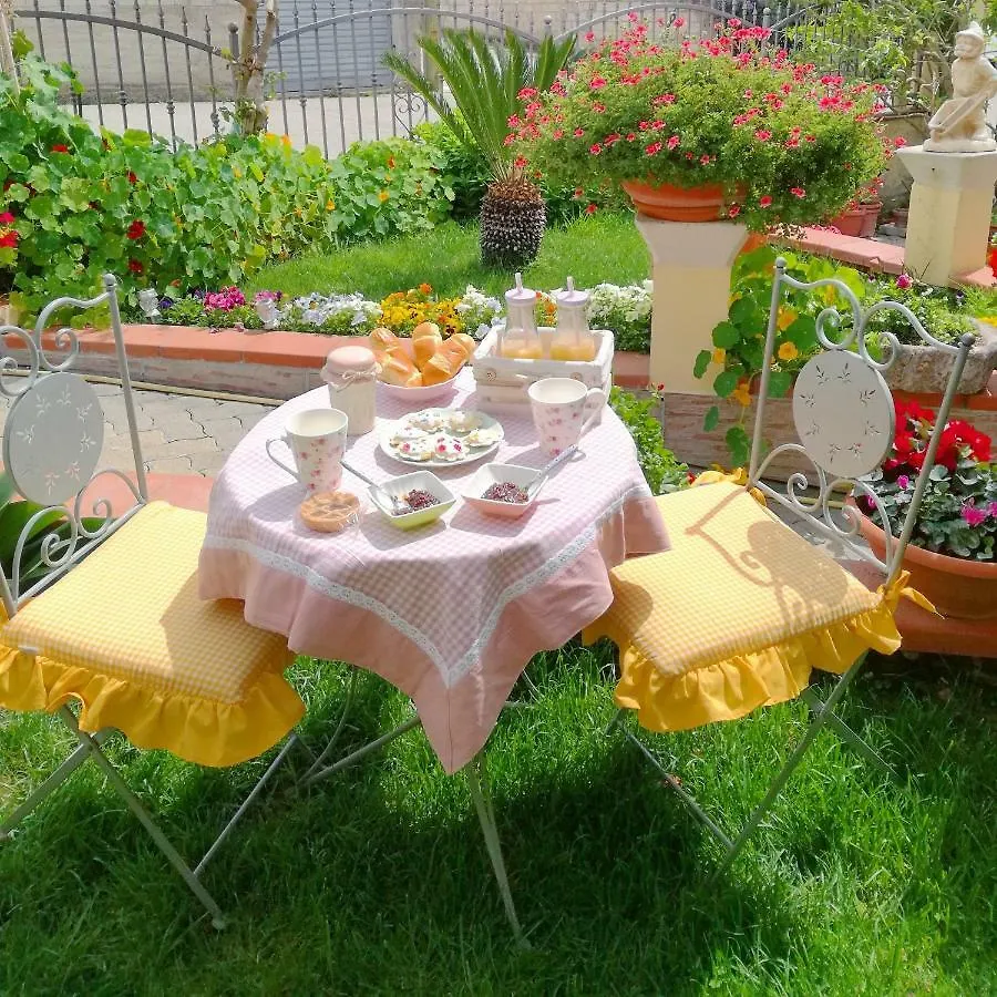 B&B Il Giardino Da Pina Tuili Oda ve Kahvaltı